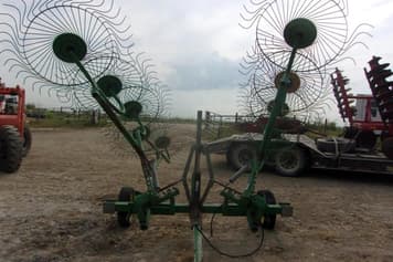 Main image John Deere 702